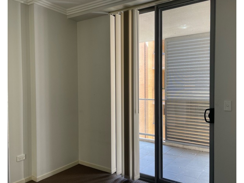 13/52 Station Street East, Harris Park NSW 2150