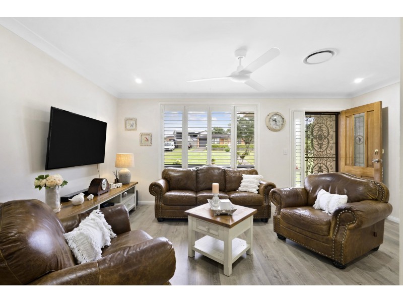 29 Myrtle Road, Claremont Meadows NSW 2747