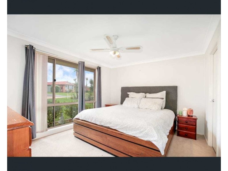 33 Yuroka Drive, Glenmore Park NSW 2745