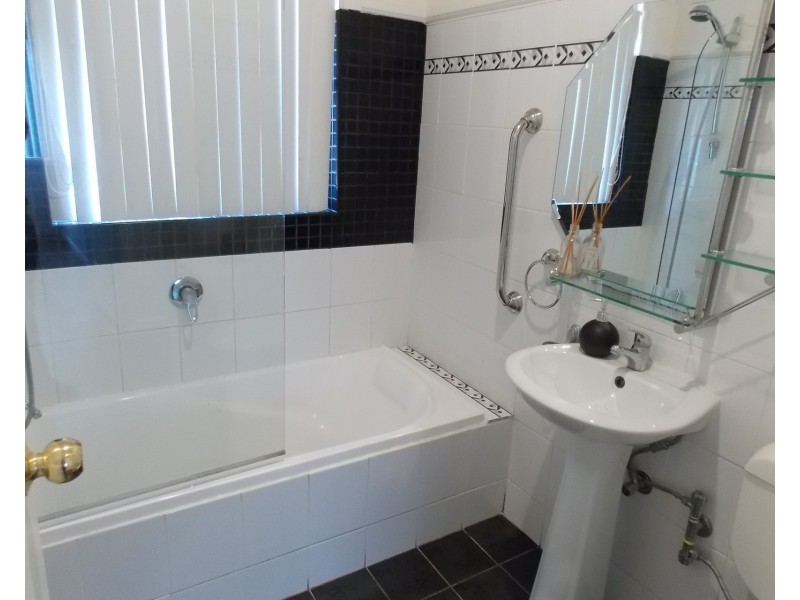 15 Epping Close, Cambridge Park NSW 2747