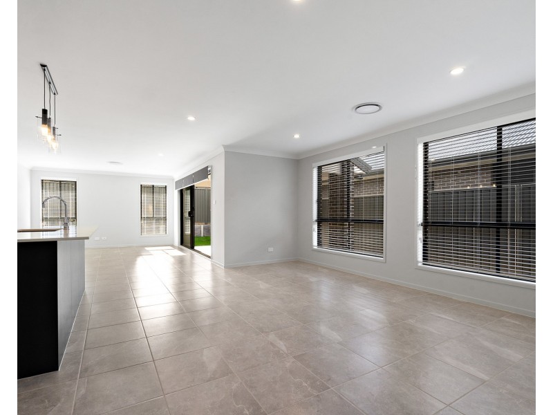 22 Tiger Street, Silverdale NSW 2752