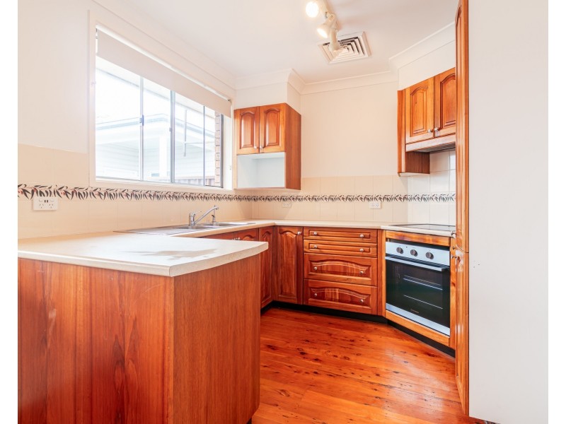 33 Tarana Crescent, Dharruk NSW 2770