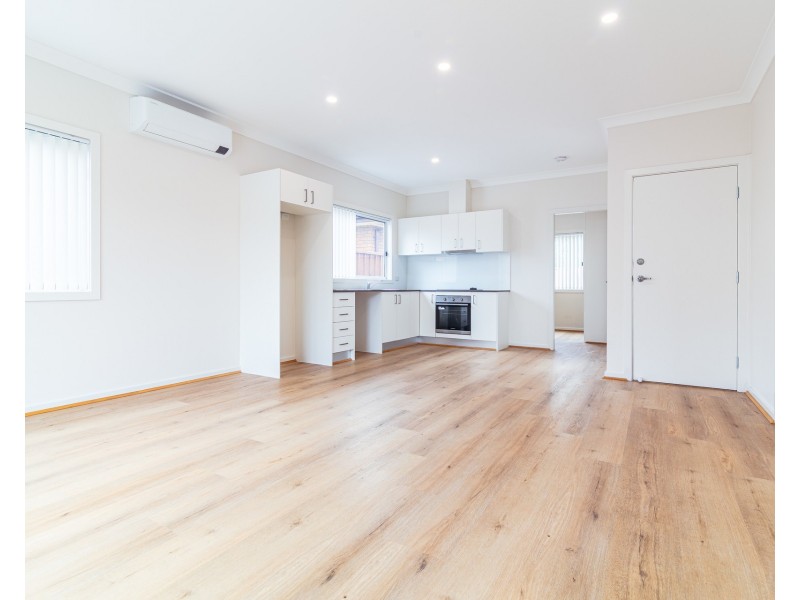 33A Tarana Crescent, Dharruk NSW 2770