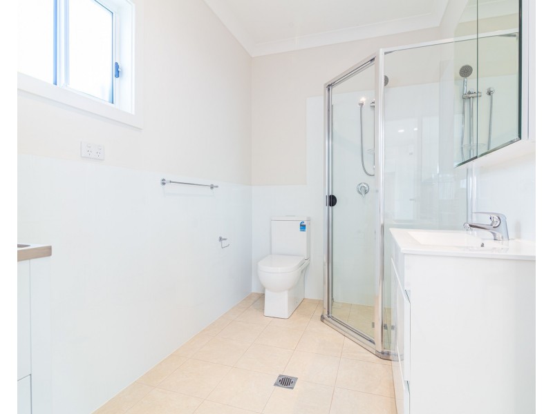 33A Tarana Crescent, Dharruk NSW 2770