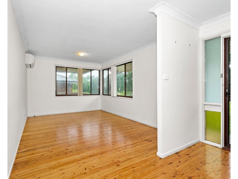 14 Lockyer Avenue, Werrington County NSW 2747