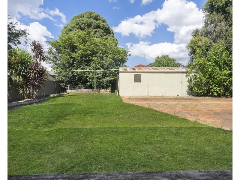 10 Penrose Crescent, South Penrith NSW 2750