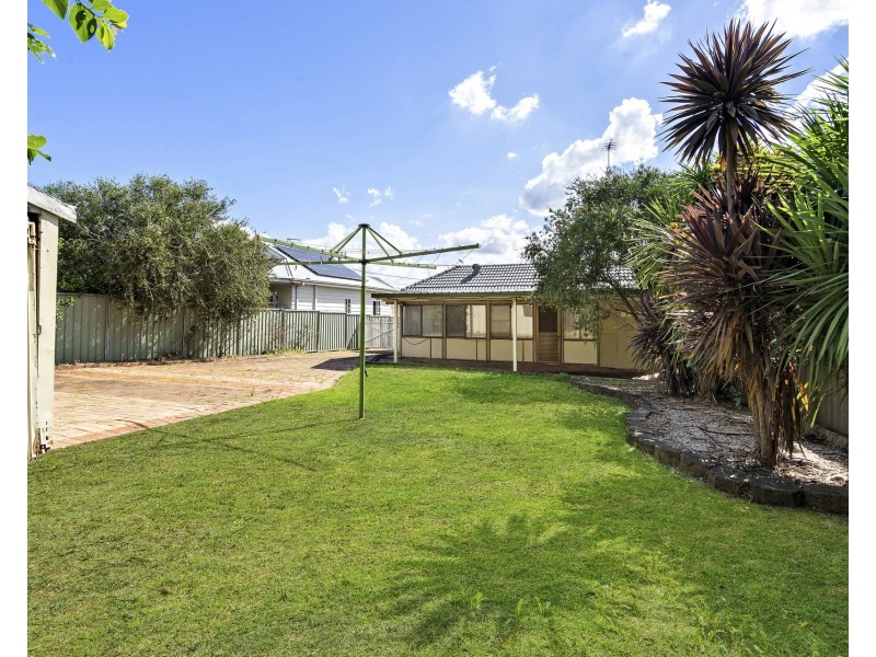 10 Penrose Crescent, South Penrith NSW 2750