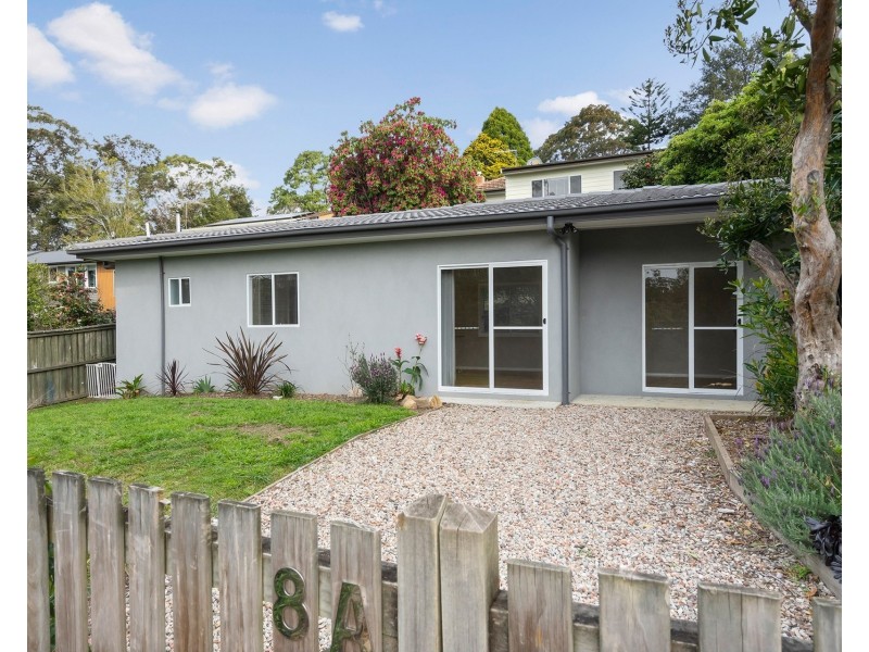 8A Park Avenue, Springwood NSW 2777