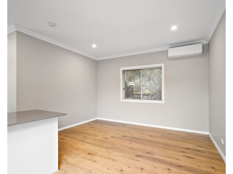 8A Park Avenue, Springwood NSW 2777