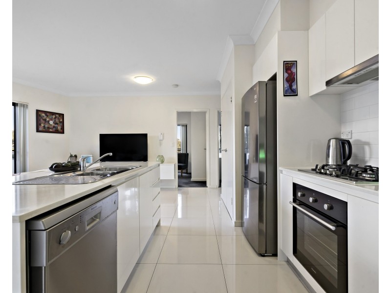 23/2 Glenmore Ridge Drive, Glenmore Park NSW 2745