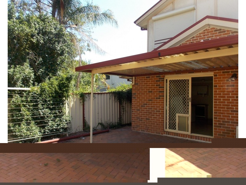 2/150 Richmond Road, Cambridge Park NSW 2747