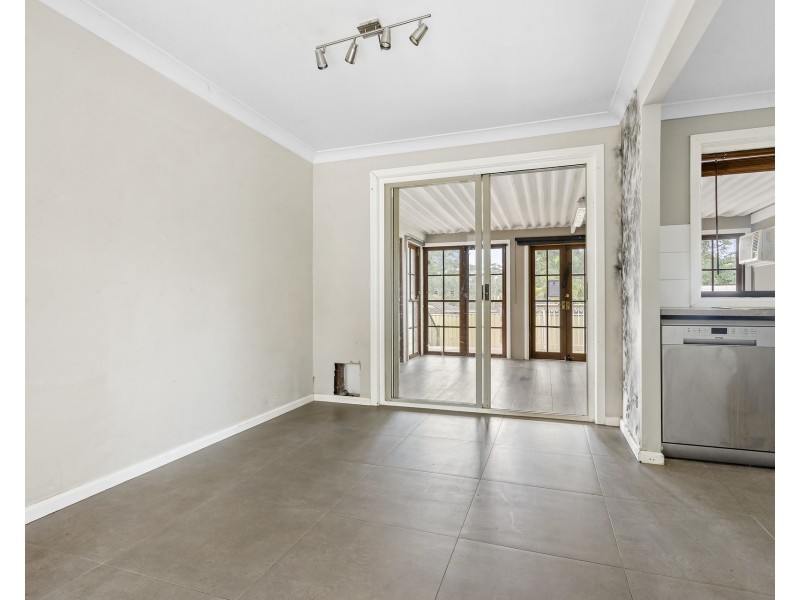 32 Seaton Crescent, Cranebrook NSW 2749