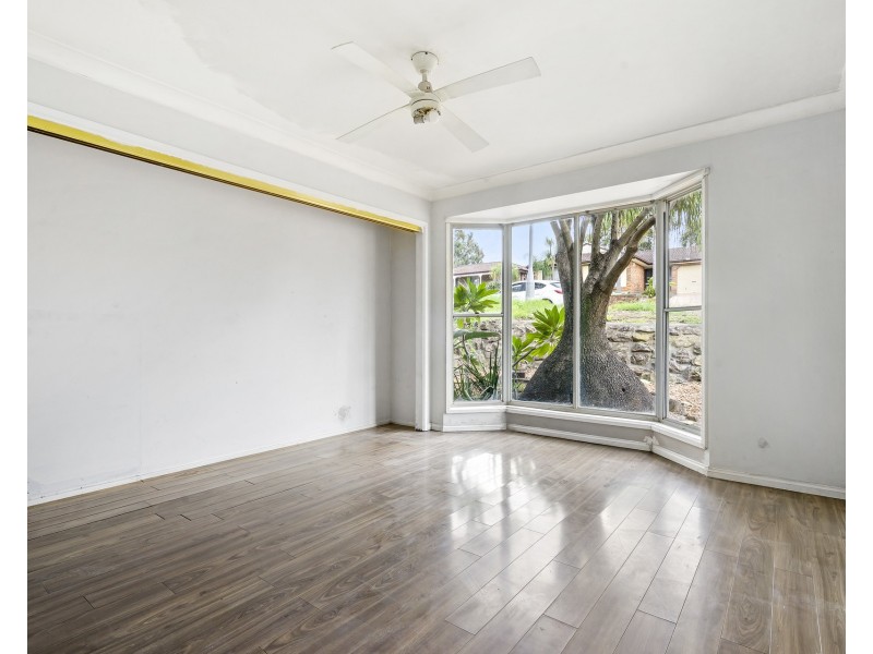 32 Seaton Crescent, Cranebrook NSW 2749