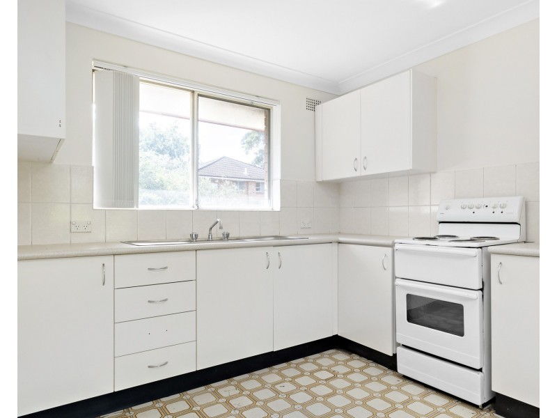 10/2-4 Haynes Street, Penrith NSW 2750