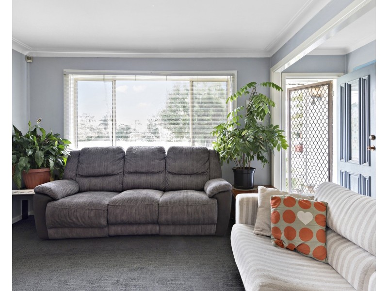 6 Pages Road, St Marys NSW 2760