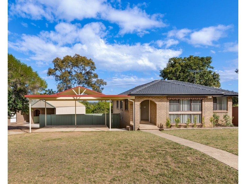 29 Calypso Road, Cranebrook NSW 2749