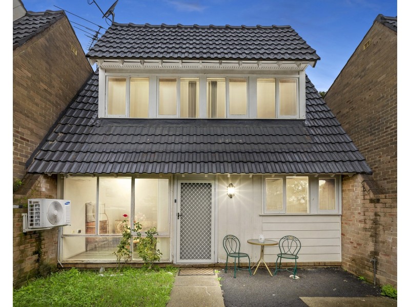 2/1 Byrd Place, Tregear NSW 2770