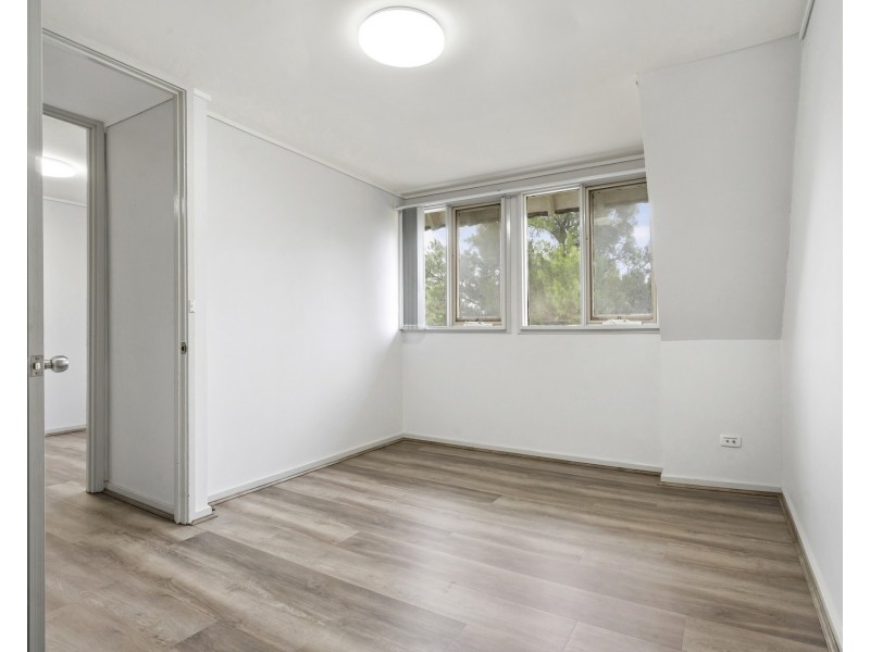 2/1 Byrd Place, Tregear NSW 2770