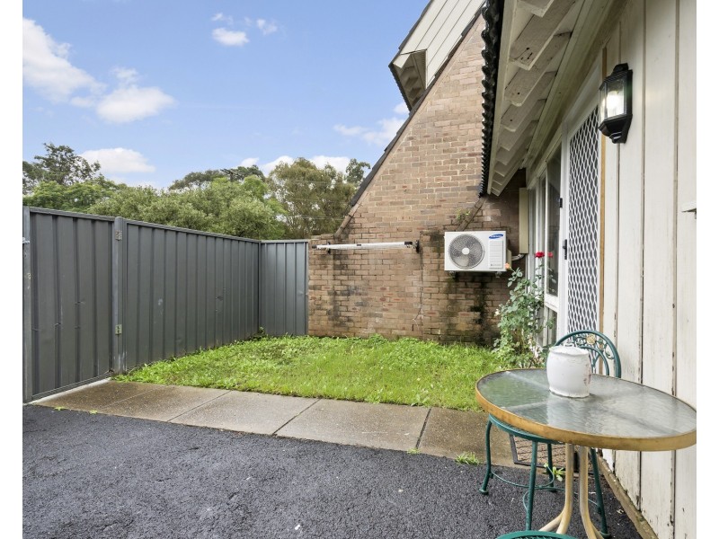 2/1 Byrd Place, Tregear NSW 2770