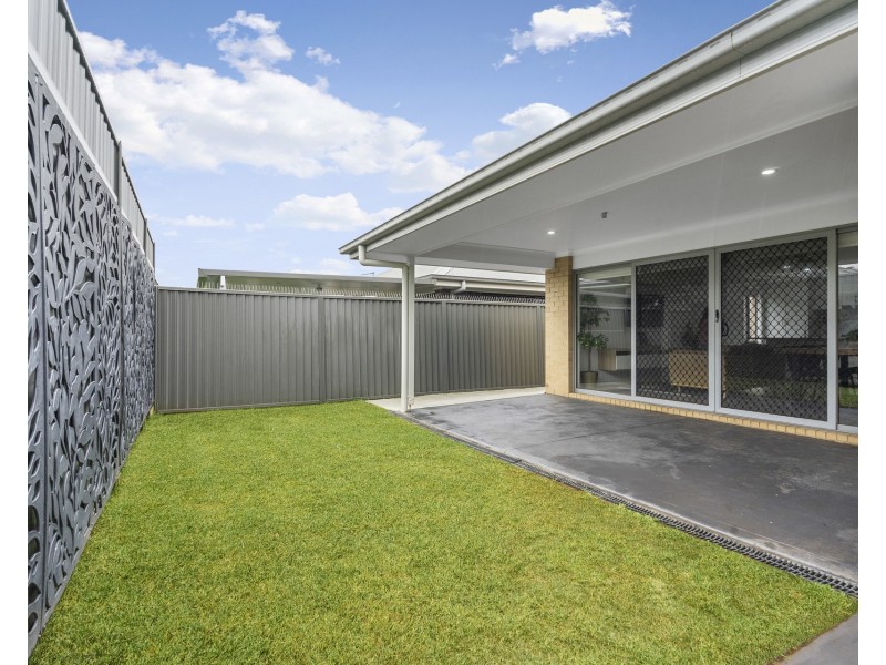 15 Darug Avenue, Glenmore Park NSW 2745