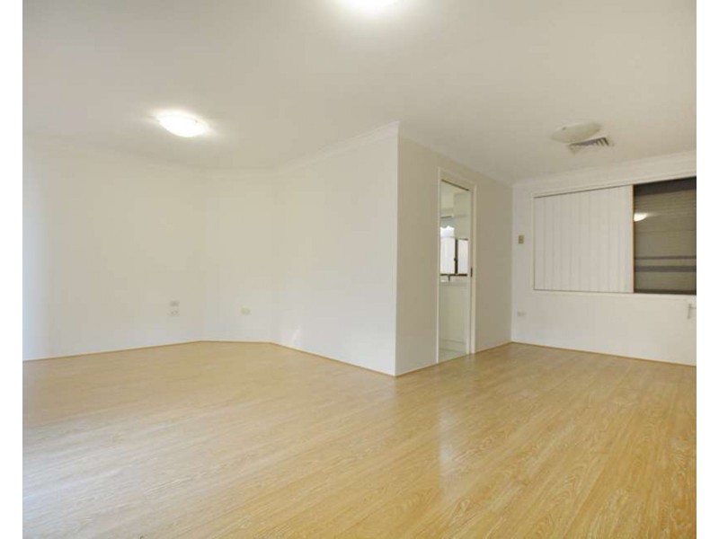 206 Parker Street, Kingswood NSW 2747