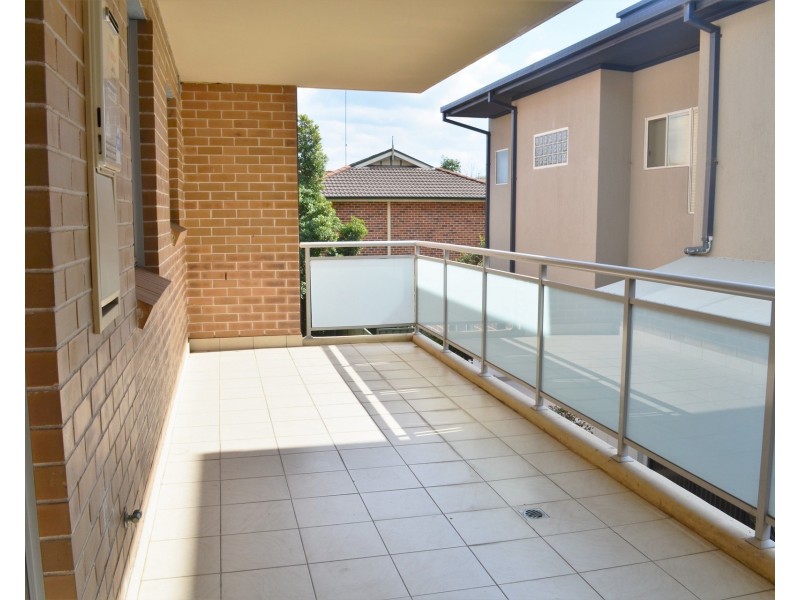 11/13 Regentville Road, Jamisontown NSW 2750