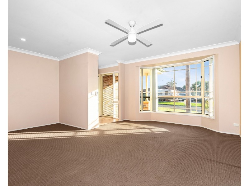 8 Linara Circuit, Glenmore Park NSW 2745