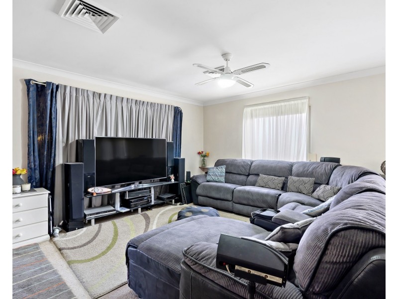 6 Farmview Drive, Cranebrook NSW 2749