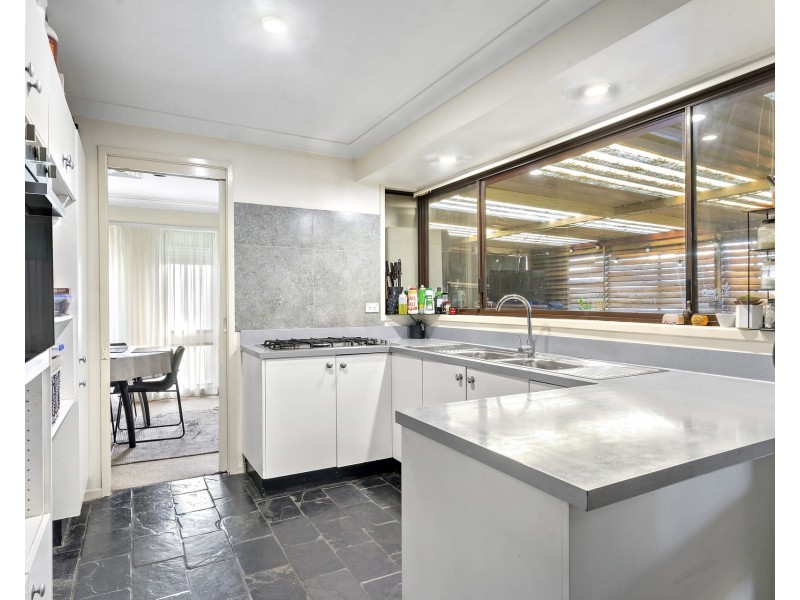 6 Farmview Drive, Cranebrook NSW 2749