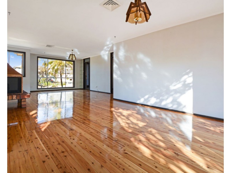 6 Nichols Parade, Mount Riverview NSW 2774
