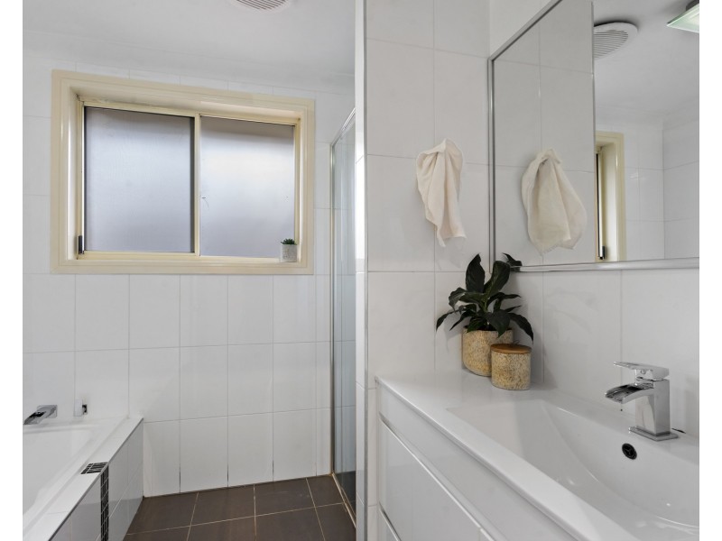 34 Friarbird Crescent, Glenmore Park NSW 2745