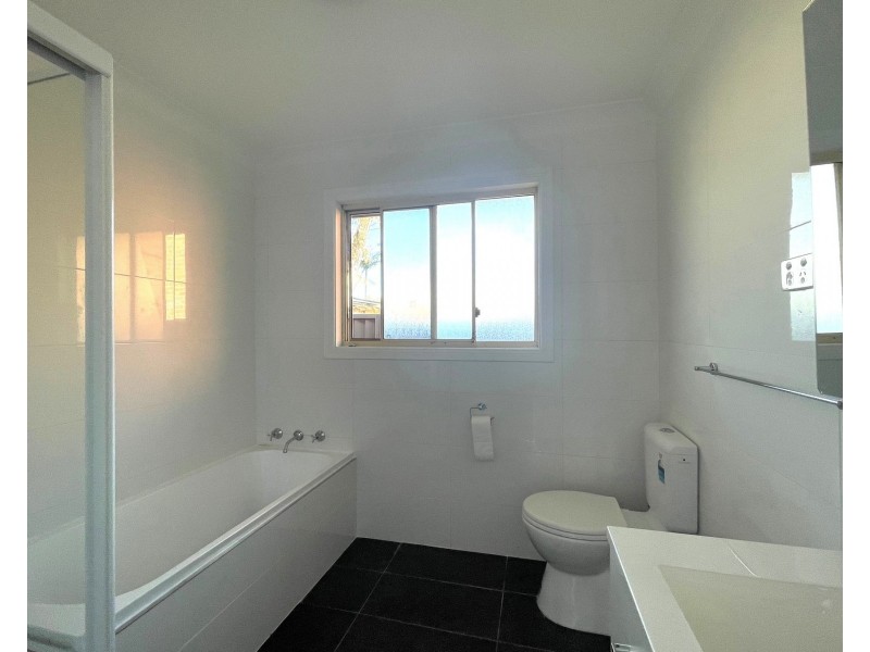 38 Mindanao Avenue, Lethbridge Park NSW 2770