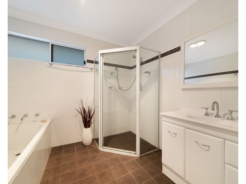 40 Pamela Parade, Leonay NSW 2750