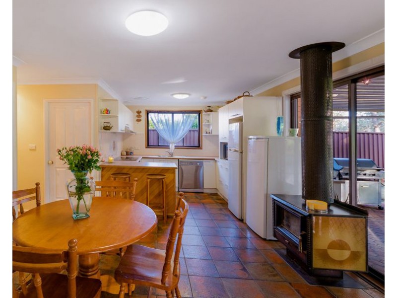 40 Pamela Parade, Leonay NSW 2750