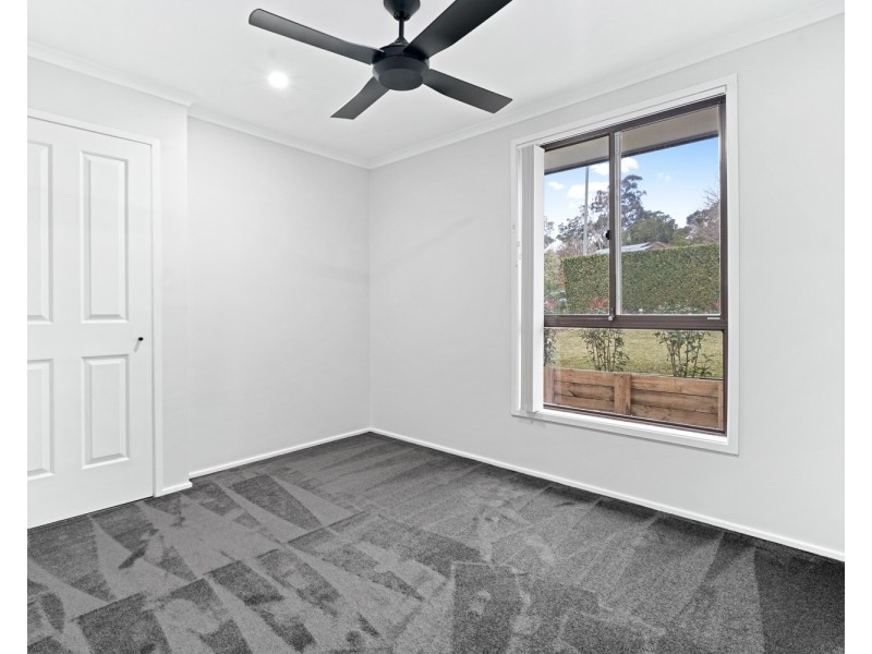 10 Dolomite Road, Cranebrook NSW 2749