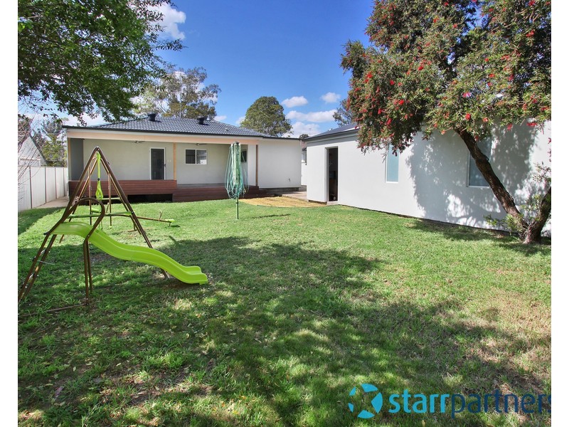 35 Arakoon Avenue, Penrith NSW 2750