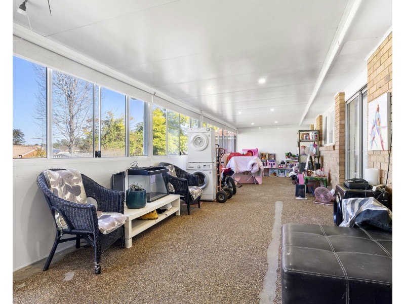 33 Hume Crescent, Werrington County NSW 2747