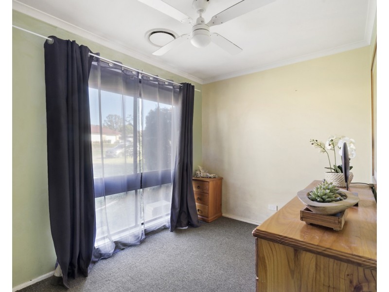 11 Beethoven Place, Cranebrook NSW 2749