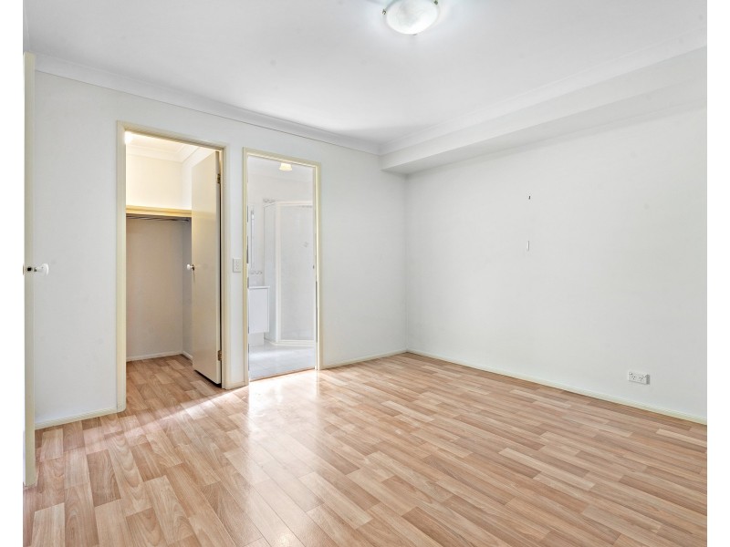 23 Tarrabundi Drive, Glenmore Park NSW 2745