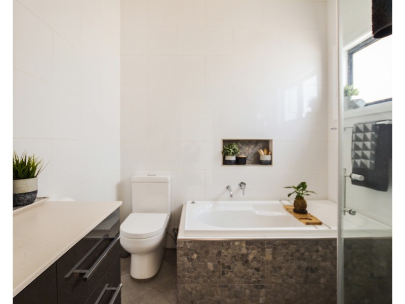 37A Cam Street, Cambridge Park NSW 2747