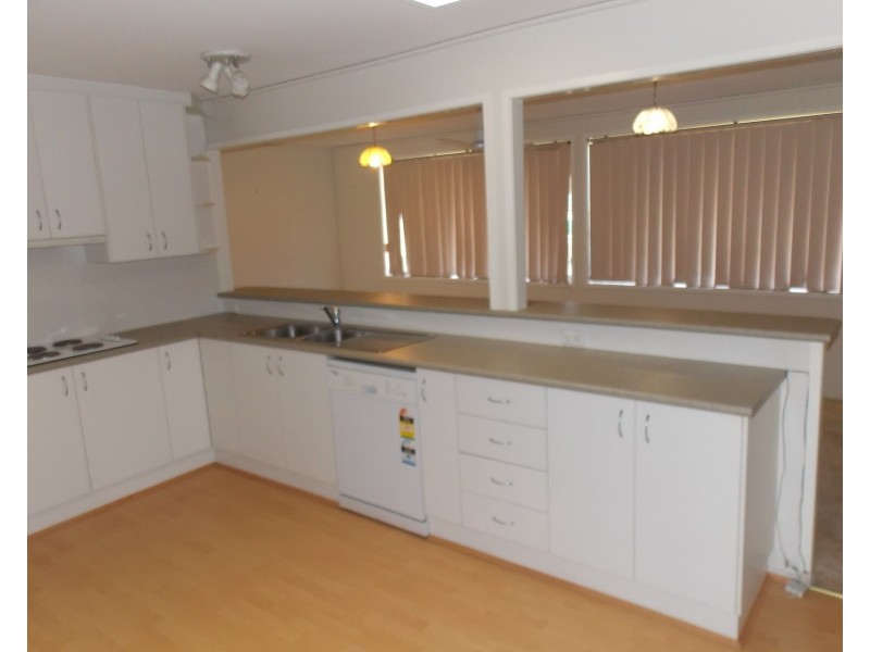 27 Racecourse Road, South Penrith NSW 2750