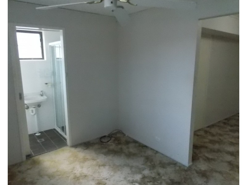 27 Racecourse Road, South Penrith NSW 2750