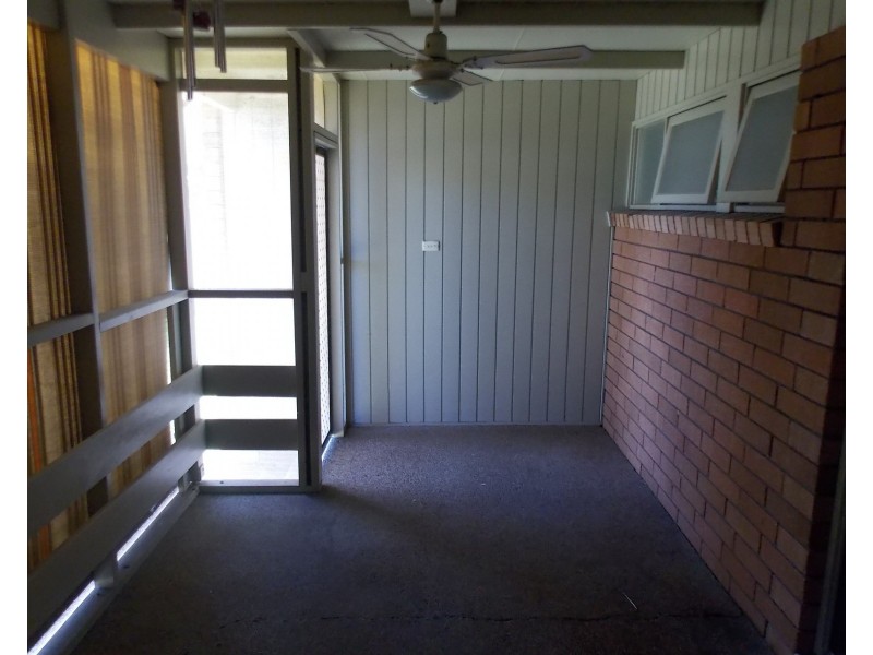 27 Racecourse Road, South Penrith NSW 2750