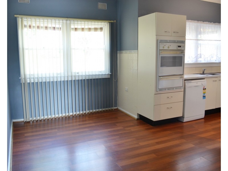 15 Cutler Avenue, St Marys NSW 2760