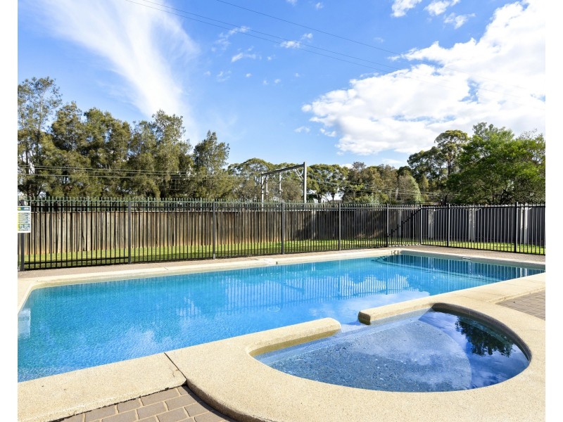 2/40-42 Victoria Street, Werrington NSW 2747