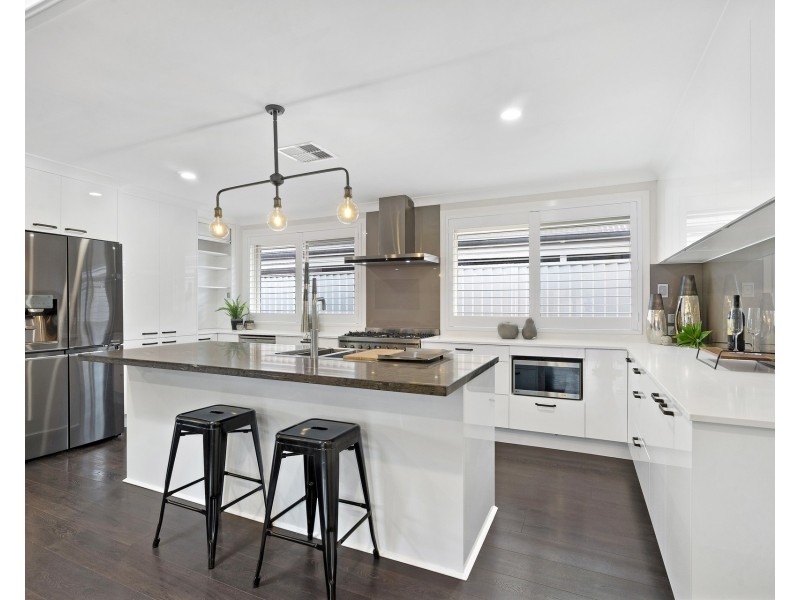 4 Brechin Close, Emu Plains NSW 2750