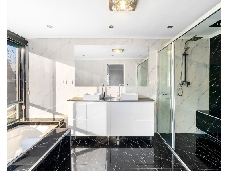 13 Water Ski Parade, Cumberland Reach NSW 2756