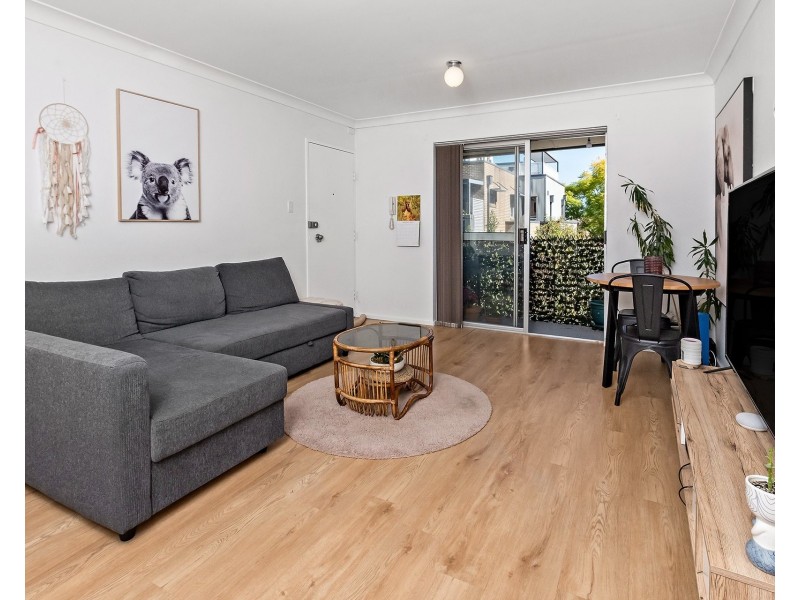 12/19 Preston Street, Jamisontown NSW 2750