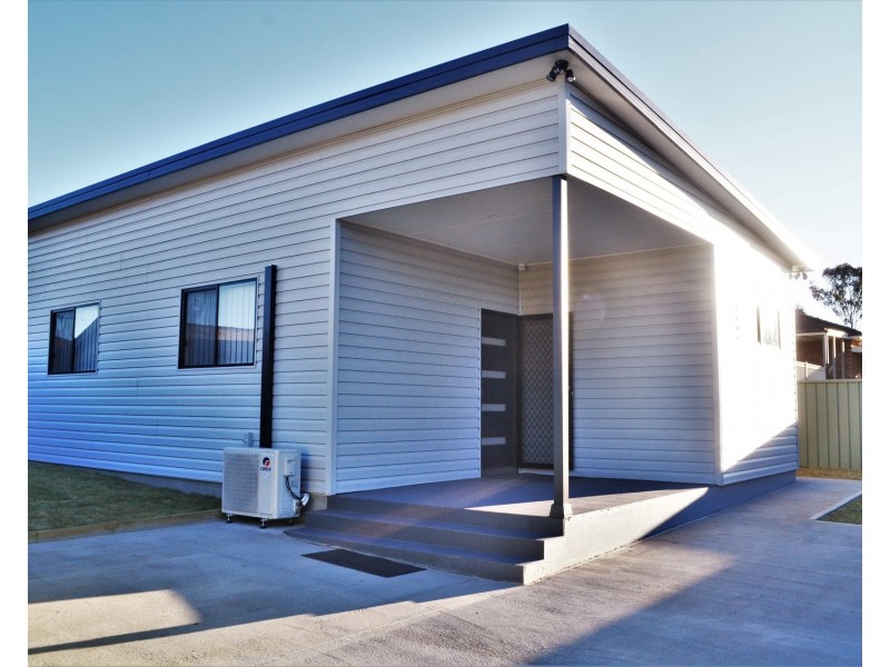 9A Worcester Road, Cambridge Park NSW 2747