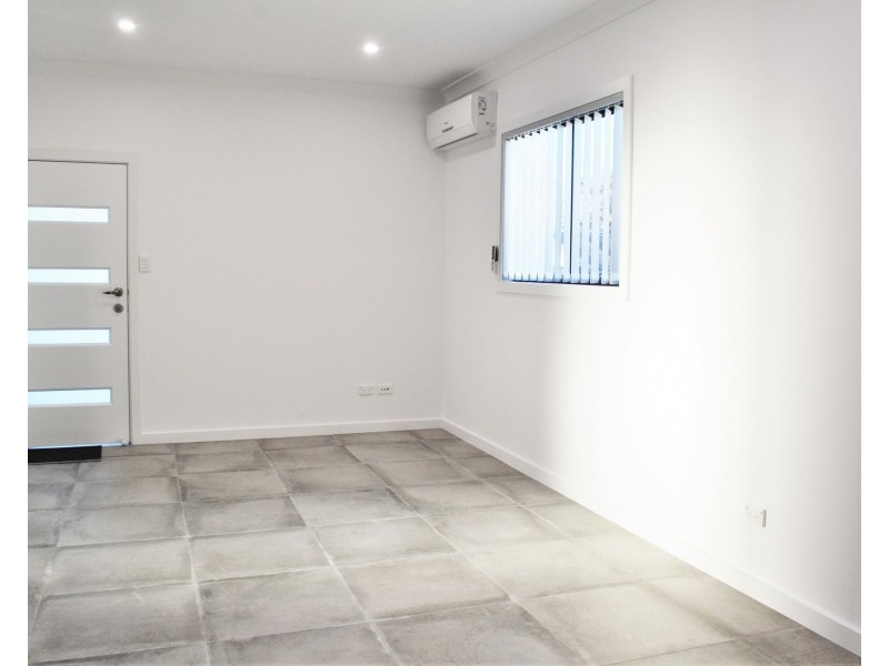 9A Worcester Road, Cambridge Park NSW 2747